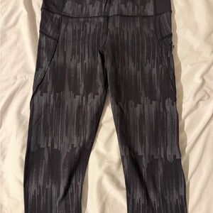 Black and Gray Lululemon Patterned Leggings